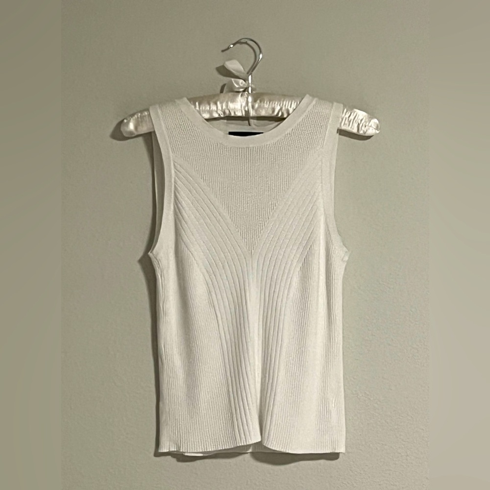 || EXPRESS KNIT WHITE TOP || RIBBED ||